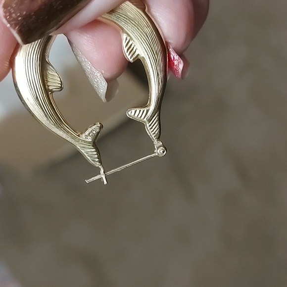 14K Gold Fish Hoop Earrings - Picture 5 of 7